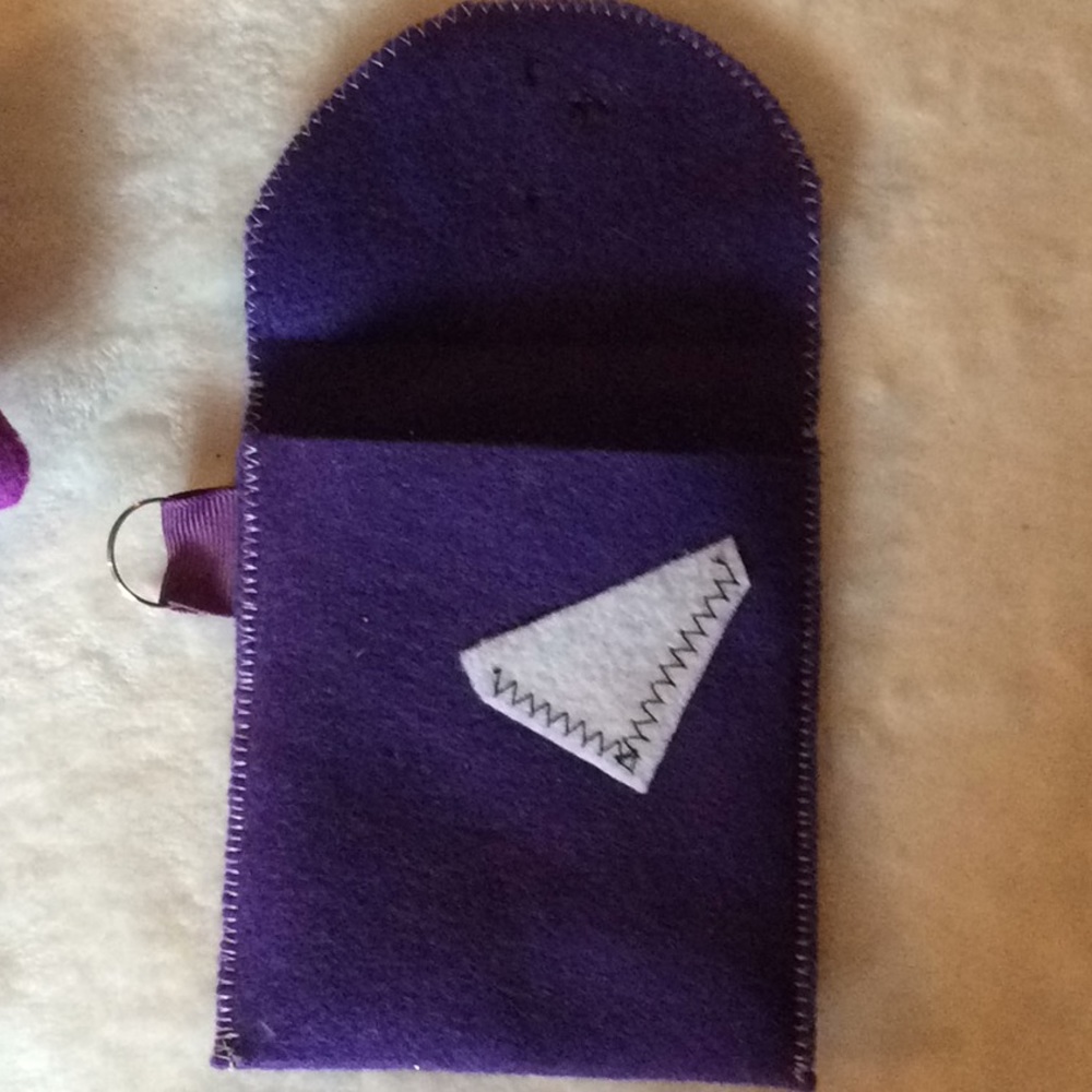 Handmade Felt Pouch Set - Picture 7 of 16